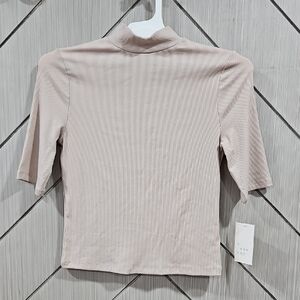 A New Day Women's Beige Ribbed Short Sleeve Tee